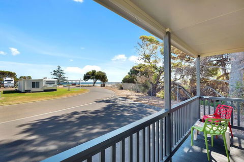 Moonta Bay Holiday Park - Local Tourism 1