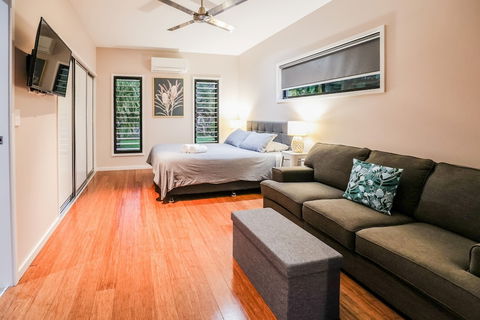 Agnes Water Stays - Bed n Breakfasts 2