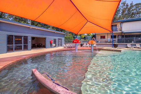 Ingenia Holidays Avina - Australia Shopping 4