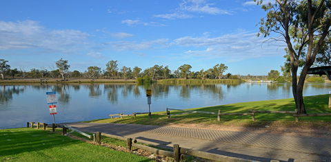 Waikerie Holiday Park - Local Tourism 4