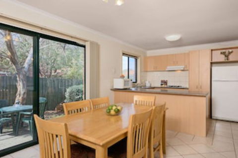 Park Avenue - Forest Hill - Accommodation Australia 0