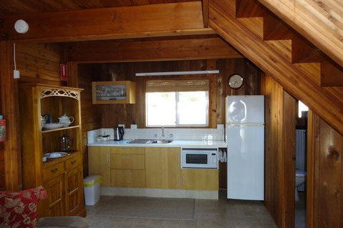 Jarrah Glen Cabins - Bed n Breakfasts 7