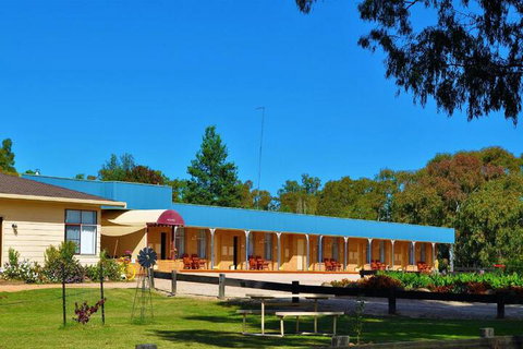 Sunflower Motel - Accommodation Australia 4