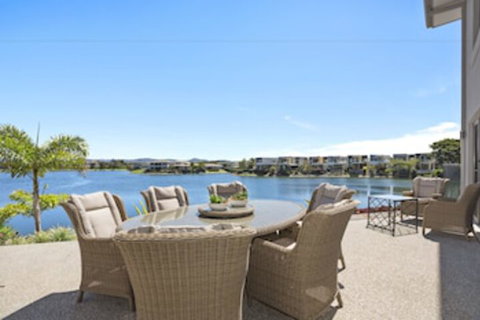 Allure At The Lakes - Australia Shopping 0