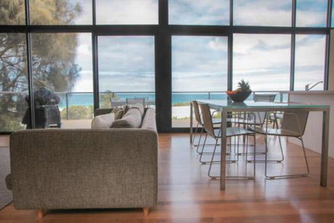 Apollos View Accommodation - Local Tourism 6