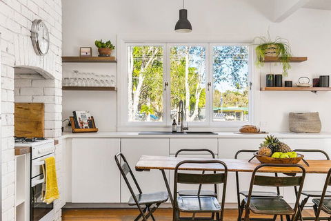 A PERFECT STAY - Bamboo Beach House - Accommodation Australia 3