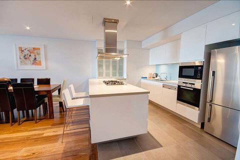 Seapoint 109 - Accommodation Australia 4