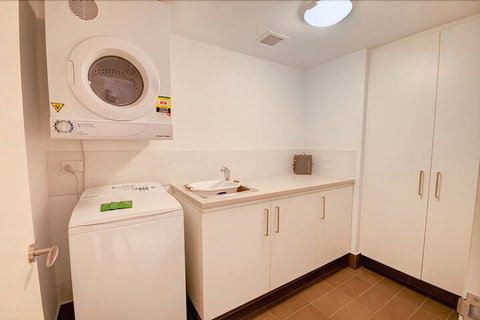 Seapoint 109 - Accommodation Australia 1