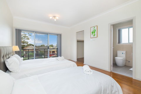 Auspan Guest House - Australia Shopping 6