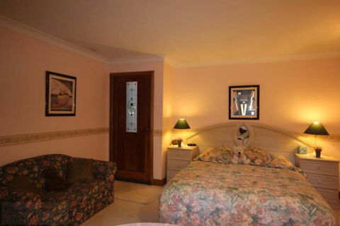 Kalimna Spa Room - Accommodation Australia 3