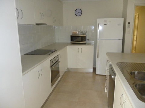 Lords Retreat - Australia Shopping 3