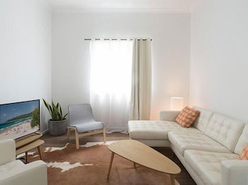 Lena's Beach House - Local Tourism 2