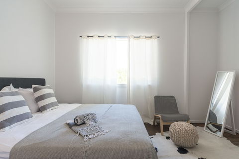 Lena's Beach House - Local Tourism 5