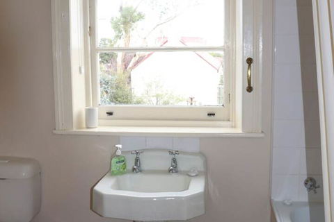 Blue Bell Inn - Accommodation Australia 5