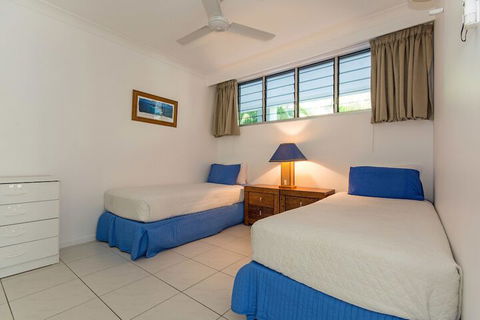 Beach Front Lagoon Lodge Apartments - Accommodation Australia 6