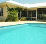 Halls Head Holiday Home - Accommodation Australia
