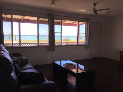 Best Beach Villa - Bed n Breakfasts 3