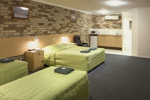 D'Aguilar Hotel Motel - Accommodation Australia 3