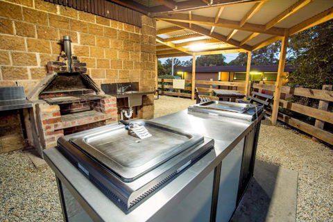 BIG4 Castlemaine Gardens - Accommodation Australia 6