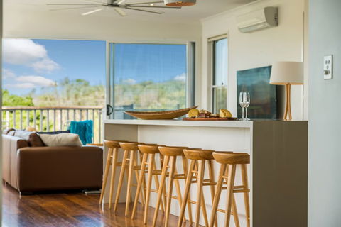 A PERFECT STAY - Bluewater House - Accommodation Australia 5