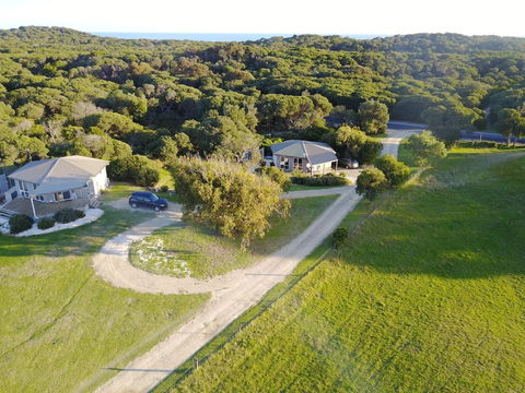 Driftwood Villas - Accommodation Australia 0