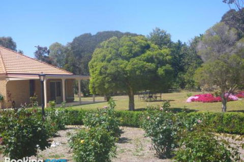Fairways Bed & Breakfast At Jerilderie - Accommodation Australia 3