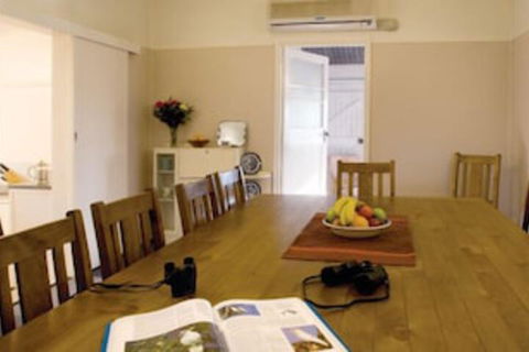 Inverary Homestead - Accommodation Australia 1