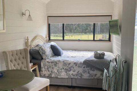 Ionaforest Yurt & Shepherds Hut - Accommodation Australia 2
