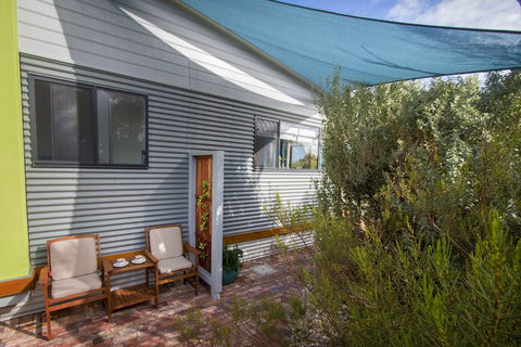 Coorong Cabins - Wren Cabin - Australia Shopping 0
