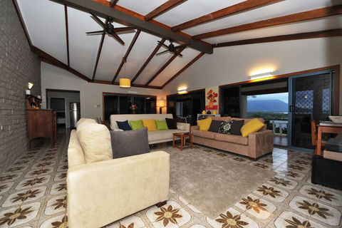 The Sanctuary Retreat - Bed n Breakfasts 1