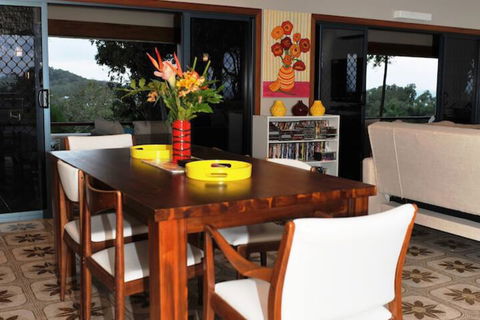 The Sanctuary Retreat - Bed n Breakfasts 2