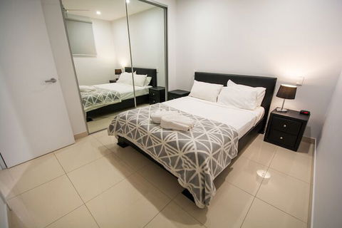 Magnum Serviced Apartments - Accommodation Australia 7