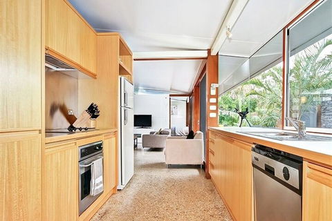 Perla Del Mare - Accommodation Australia 6