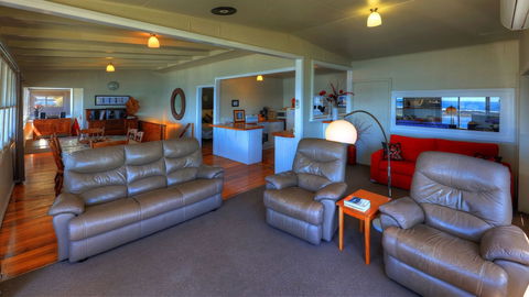 Stanley View Beach House - Accommodation Australia 5