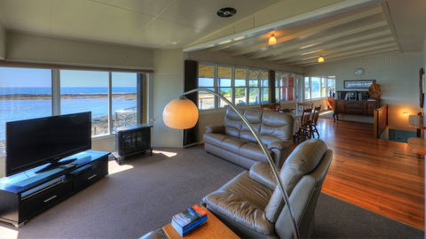 Stanley View Beach House - Accommodation Australia 2