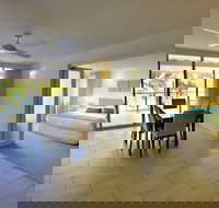 Drift Luxury Private Apartment - Bed n Breakfasts