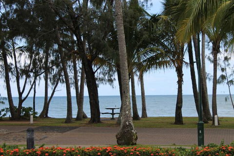 Amphora Resort Luxury Private Apartments - Bed n Breakfasts 2