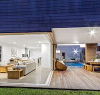 Luxe House Tweed Coast Holidays  - Local Tourism