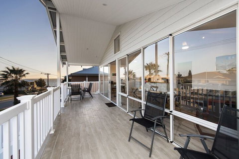 North Beach Bed And Breakfast - Australia Shopping 6