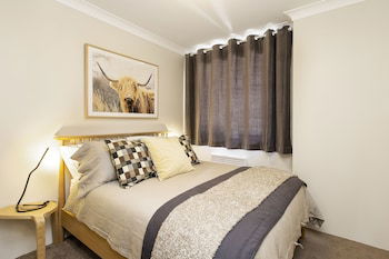 Avalanche 6 - Sophisticated Style & Modern Comfort With A Central Location - Local Tourism 0