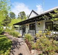 Cottage at 4A - Accommodation Australia