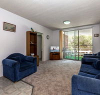 Gretel Lodge Unit 4 / 1 Gretel Close - Australia Shopping