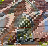 Henry's Quirindi - Accommodation Australia