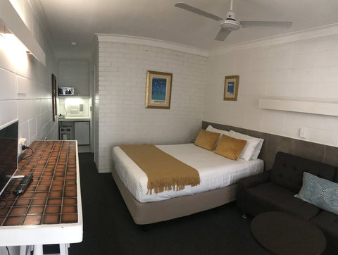 Surf Street Motel - Accommodation Australia 4
