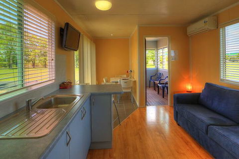 August Moon Caravan Park - Local Tourism 6