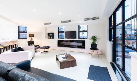 MADDISON, 3BDR Port Melbourne Apartment - Accommodation Australia 1