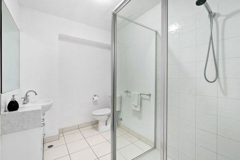 LIZZI, Melbourne Studio Apartment - Accommodation Australia 1
