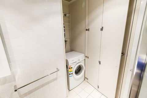 WESLEY, 2BDR Carlton Apartment - Accommodation Australia 0