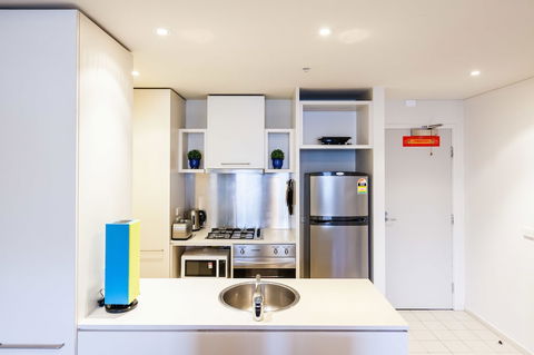 WESLEY, 2BDR Carlton Apartment - Accommodation Australia 3