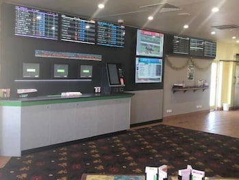 Horse And Jockey Hotel Motel - Accommodation Australia 3